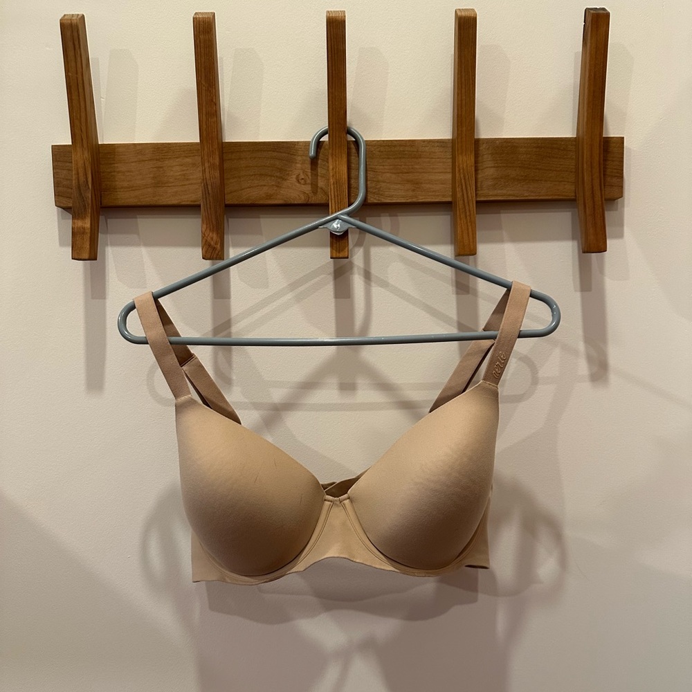 2 36D Bras